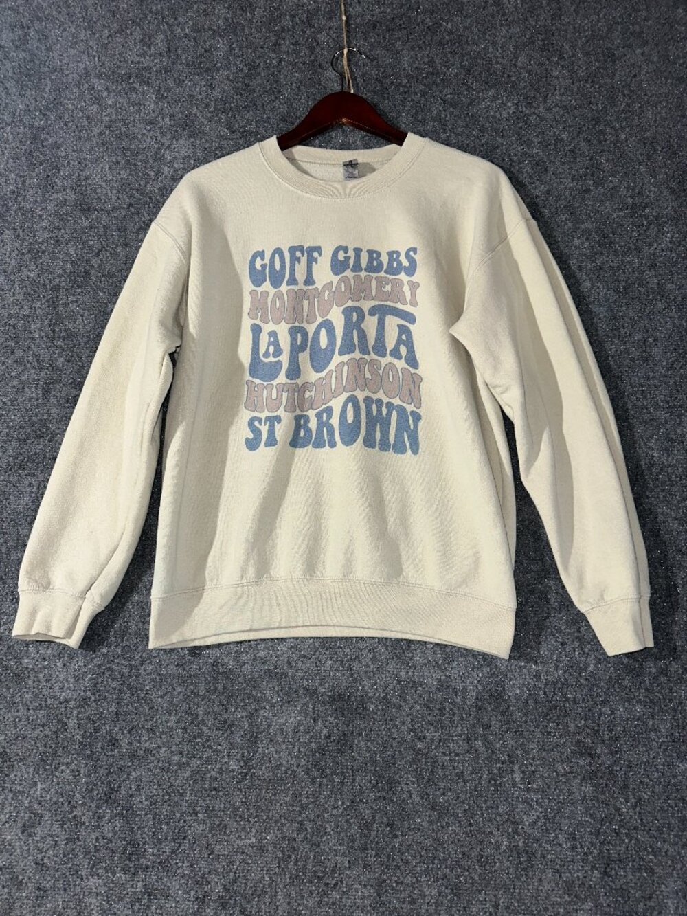 Gildan sweatershirt Goff Gibbs Montgomery LaPorta Hutchinson St Brown Size M